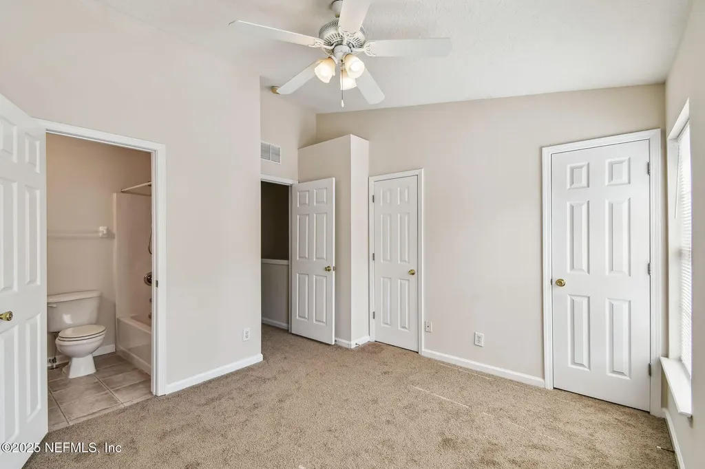 3542 Lone Tree Lane Jacksonville FL 32216