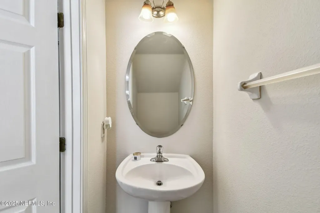 3542 Lone Tree Lane Jacksonville FL 32216