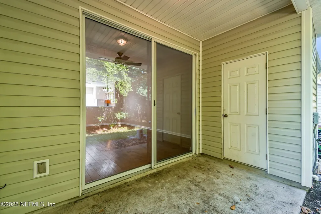 3542 Lone Tree Lane Jacksonville FL 32216