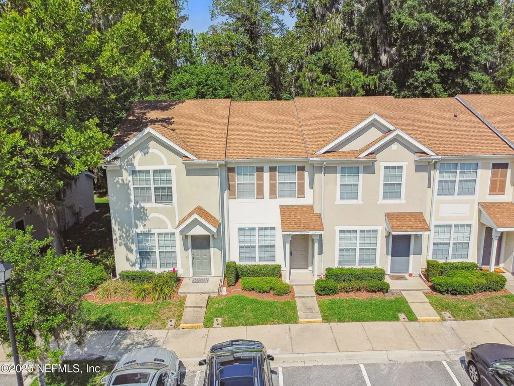 3542 Lone Tree Lane Jacksonville FL 32216