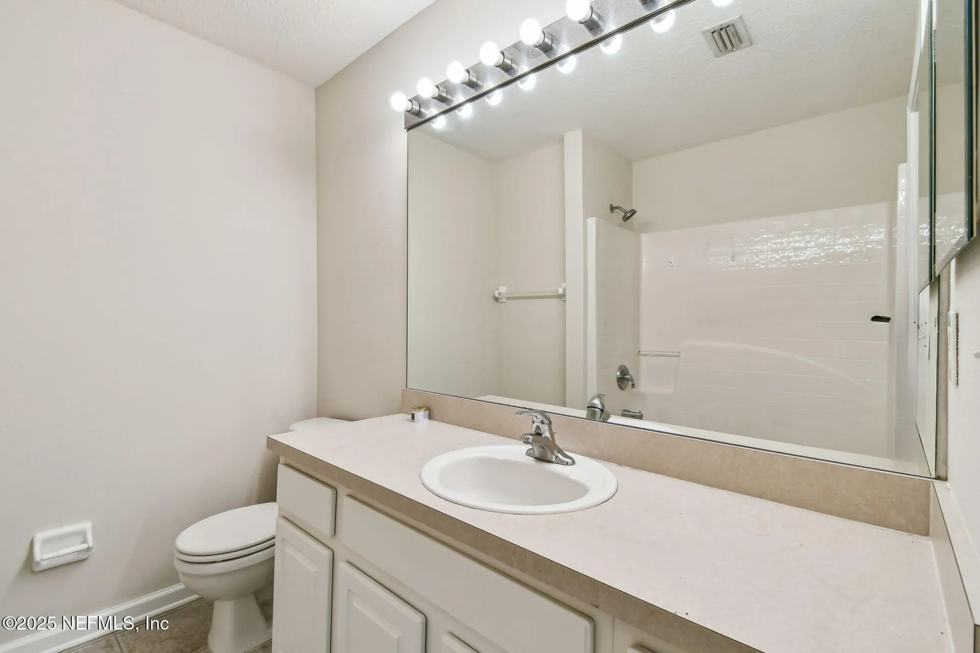 3542 Lone Tree Lane Jacksonville FL 32216