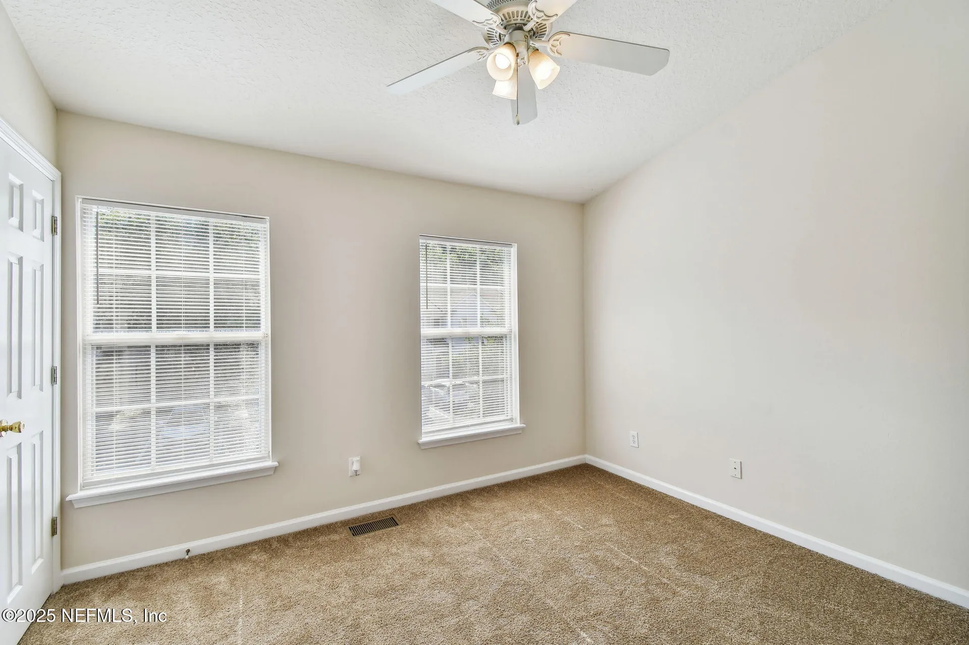 3542 Lone Tree Lane Jacksonville FL 32216