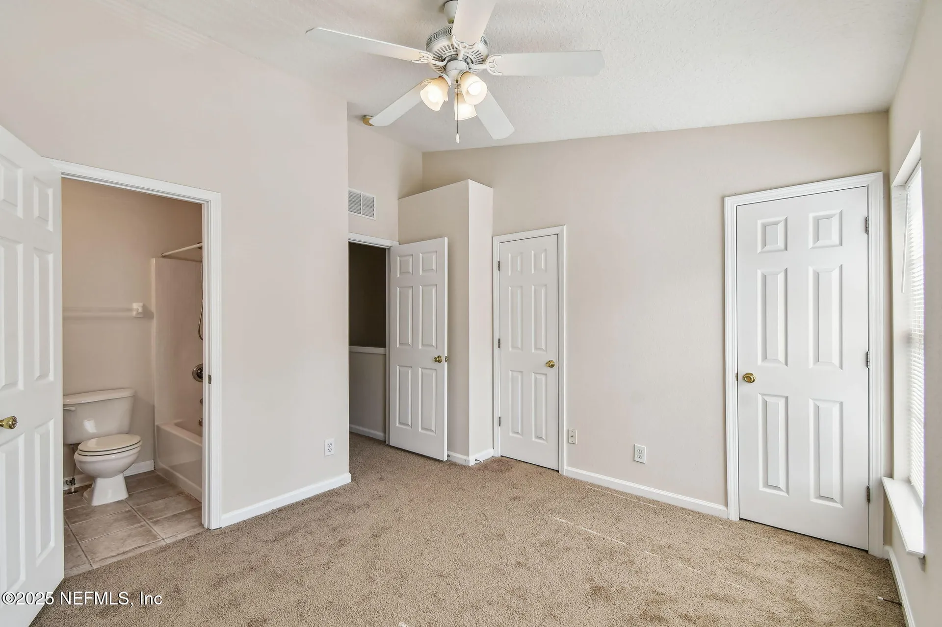 3542 Lone Tree Lane Jacksonville FL 32216