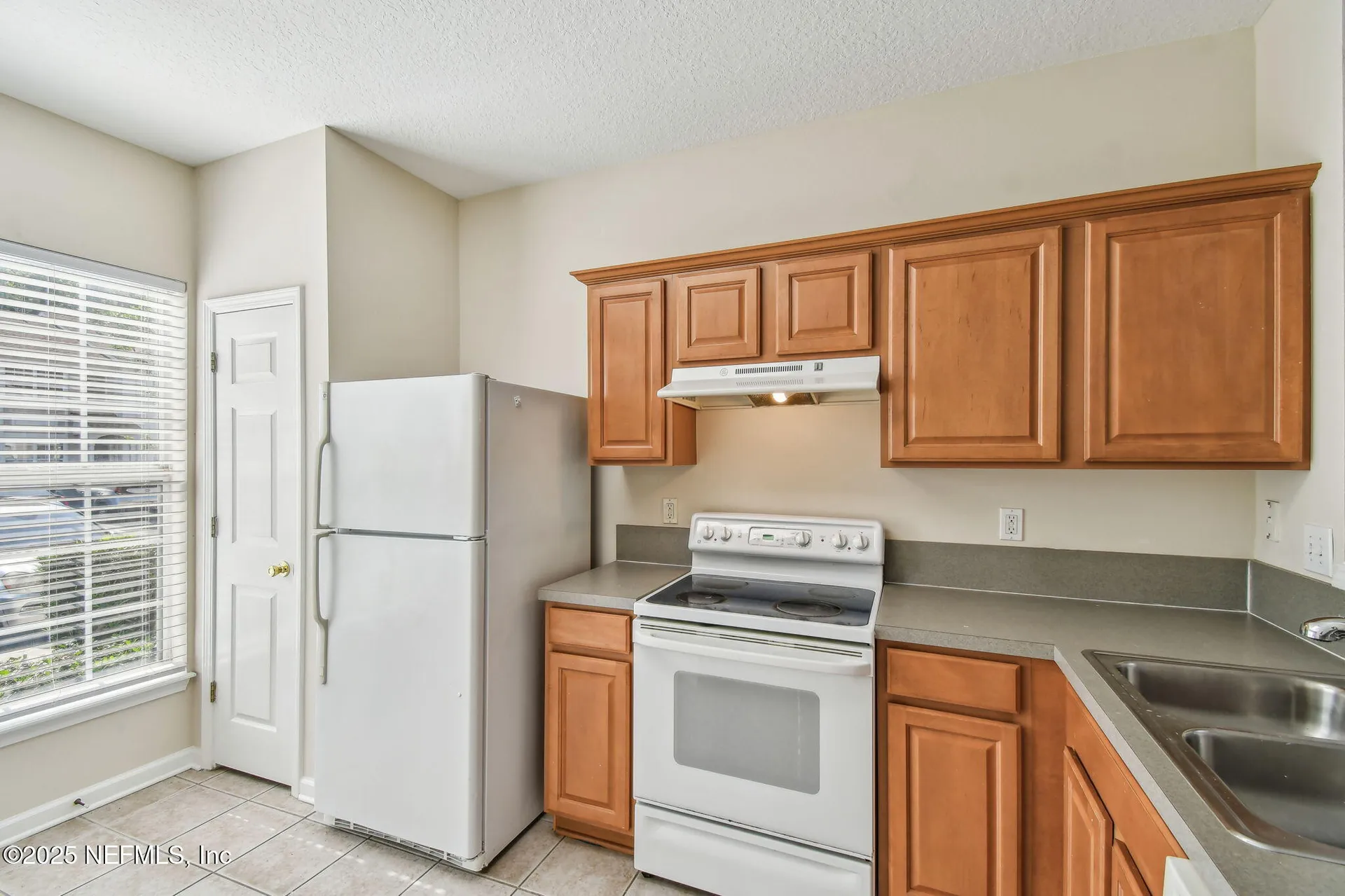 3542 Lone Tree Lane Jacksonville FL 32216