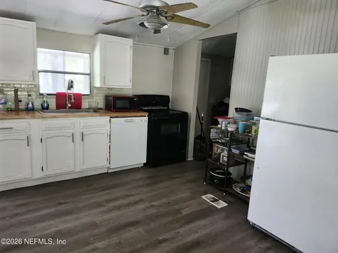 132 Palmetto Point Lane San Mateo FL 32187