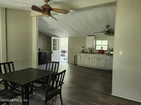 132 Palmetto Point Lane San Mateo FL 32187