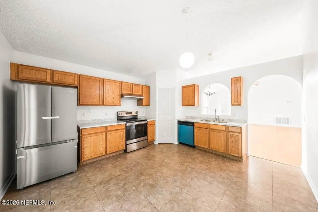 6570 Gentle Oaks Drive S Jacksonville FL 32244