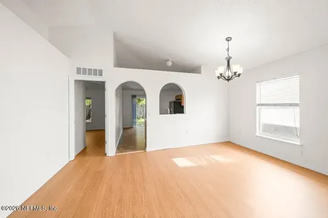 6570 Gentle Oaks Drive S Jacksonville FL 32244