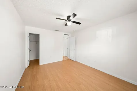 6570 Gentle Oaks Drive S Jacksonville FL 32244