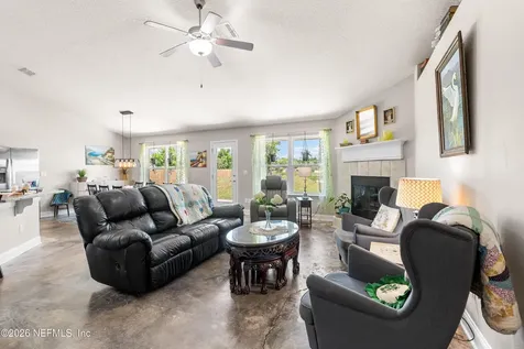 4415 Tall Pines Lane Middleburg FL 32068