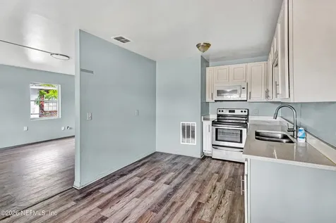8308 Hare Avenue Jacksonville FL 32211