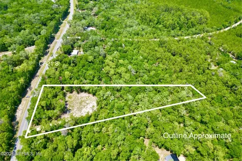 952 S Co Road 21 Hawthorne FL 32640