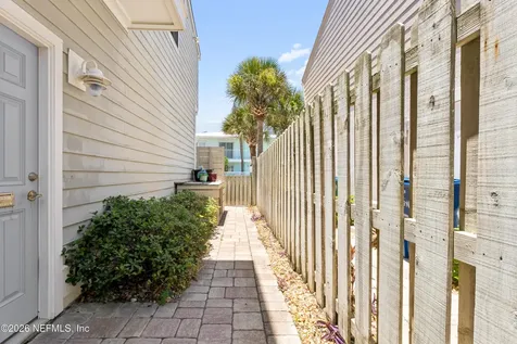 1924 Oceanfront Neptune Beach FL 32266