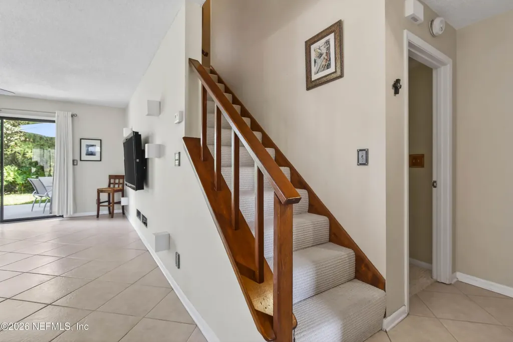 186 Pine Street Atlantic Beach FL 32233
