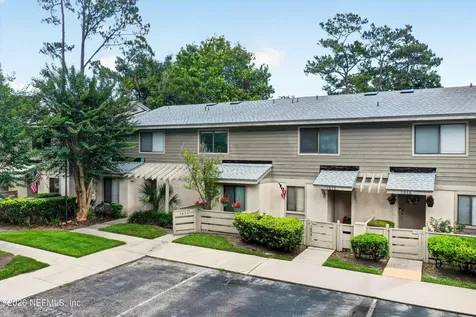 7701 Baymeadows Circle W Jacksonville FL 32256