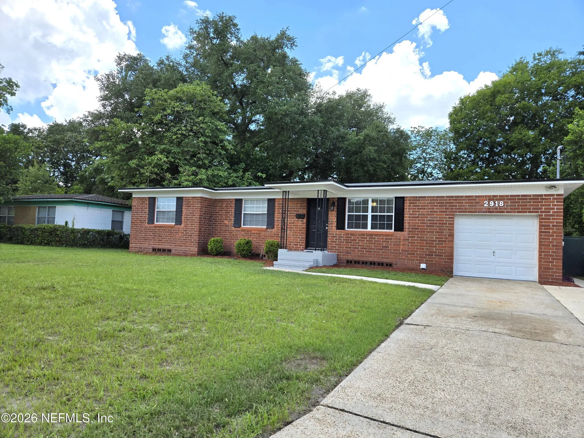 2918 Red Oak Drive Jacksonville FL 32277