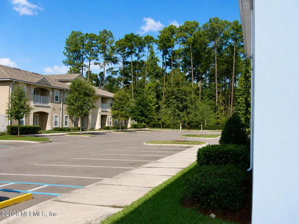 6094 Maggies Circle Jacksonville FL 32244