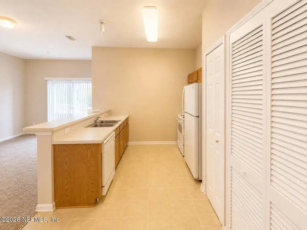 6094 Maggies Circle Jacksonville FL 32244