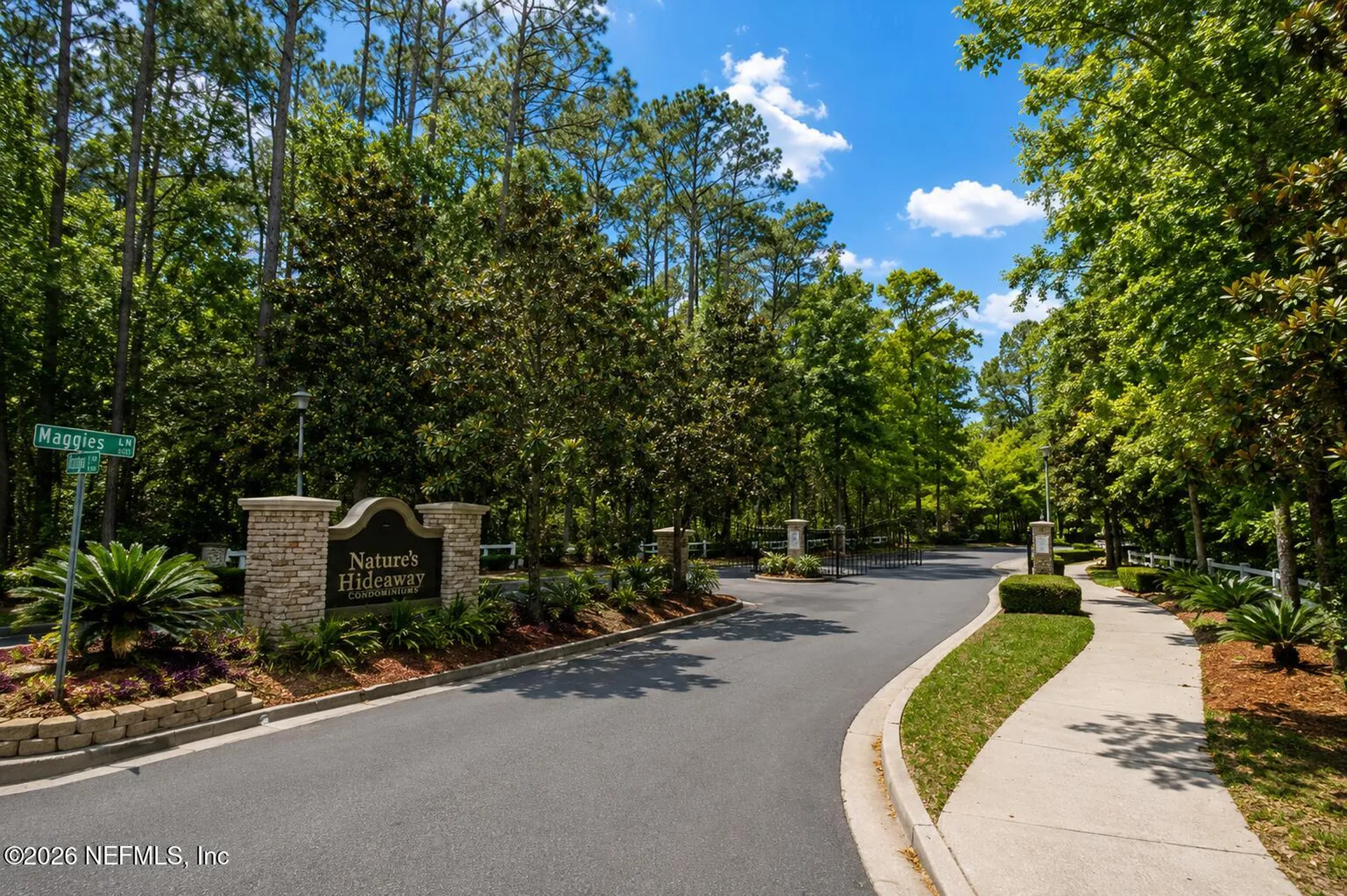 6094 Maggies Circle Jacksonville FL 32244