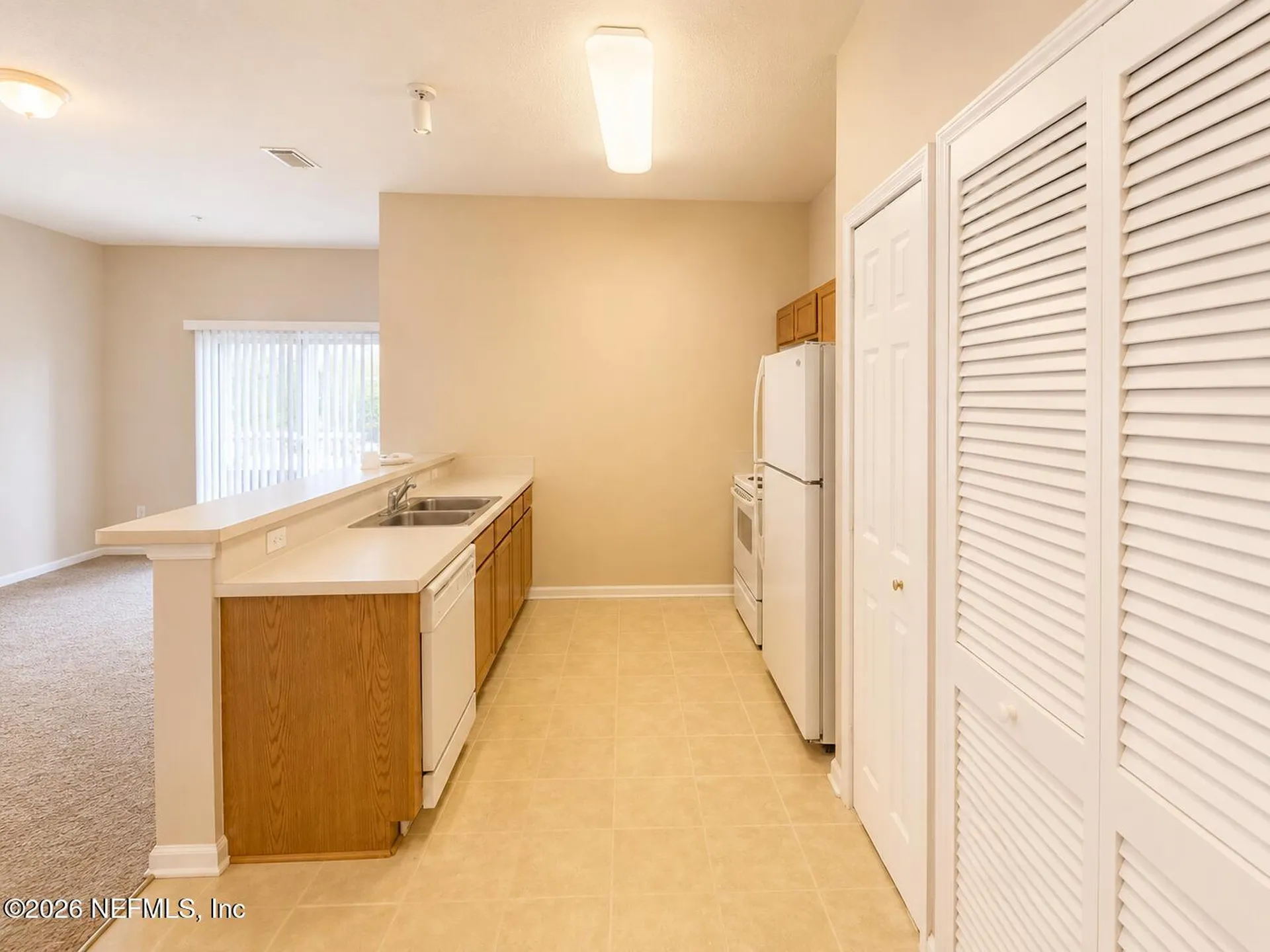 6094 Maggies Circle Jacksonville FL 32244