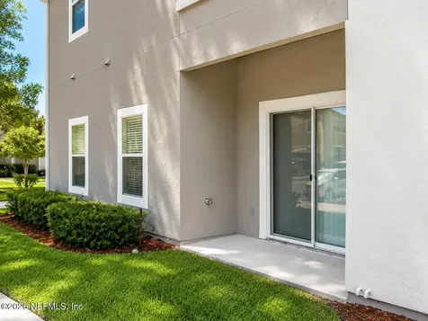 6094 Maggies Circle Jacksonville FL 32244