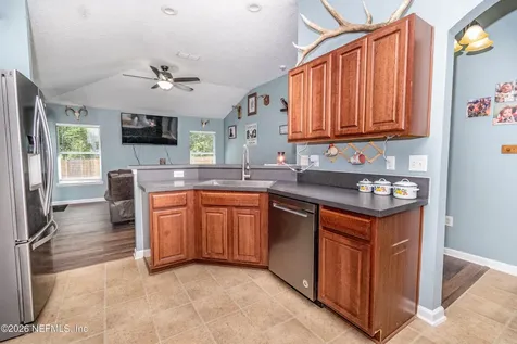 431 Thomas Court Macclenny FL 32063