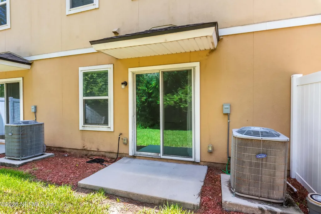 446 Servia Drive Jacksonville FL 32259