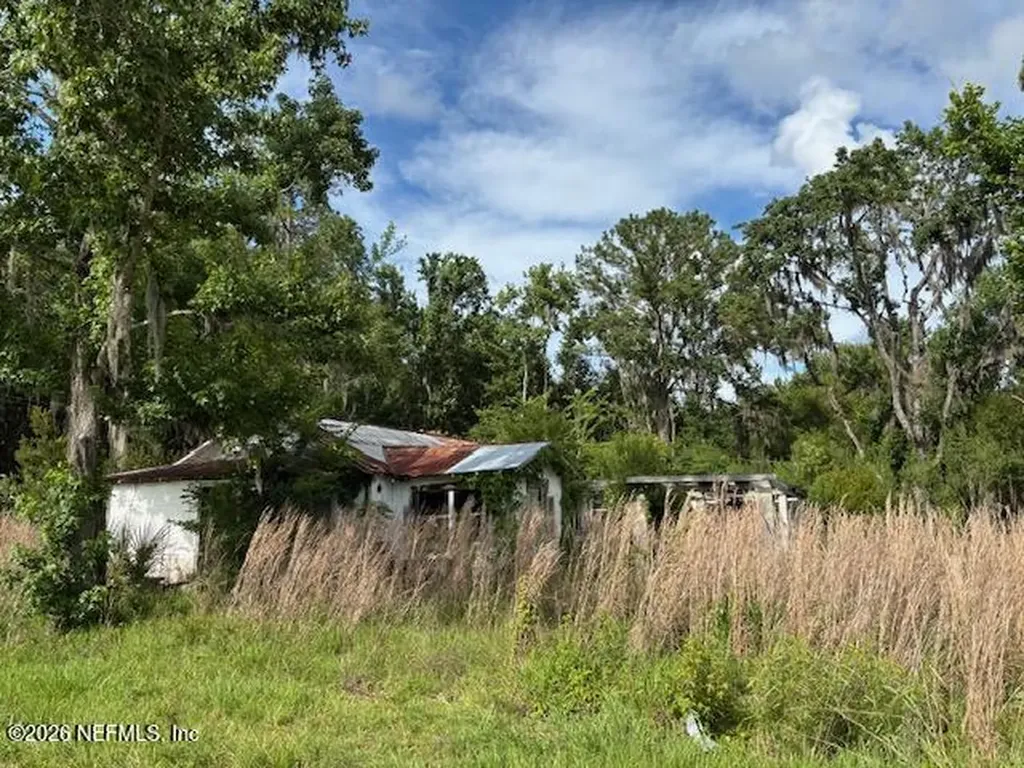 224 Louis Broer Road East Palatka FL 32131