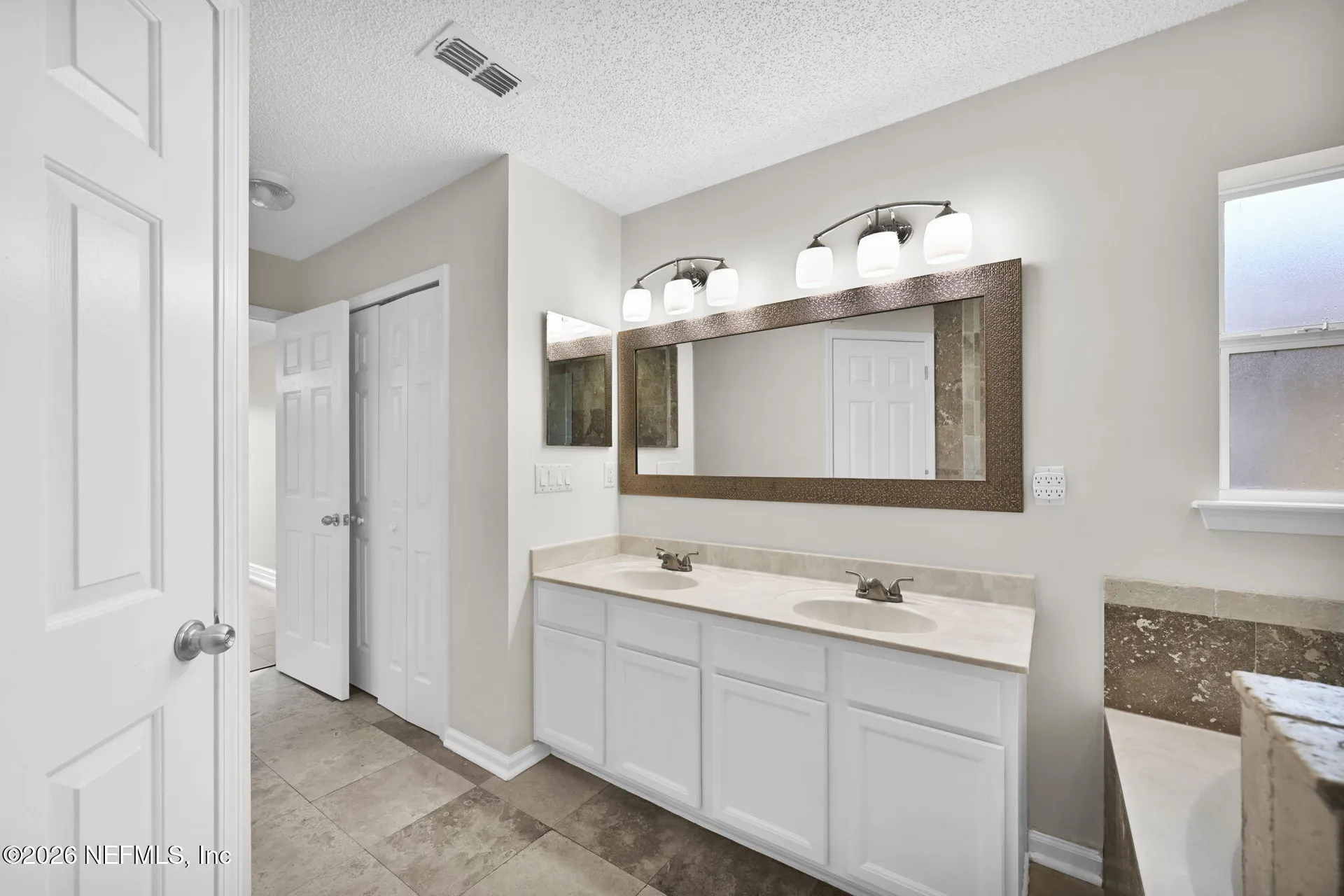 2599 Bentshire Drive Jacksonville FL 32246