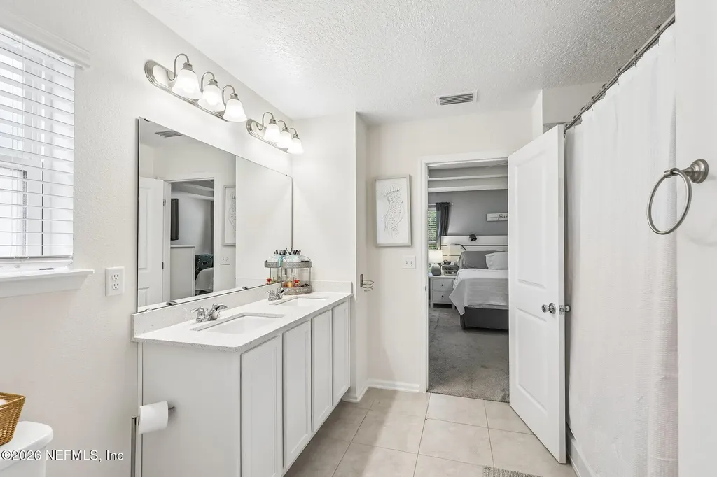 11800 Flowering Peach Court Jacksonville FL 32256
