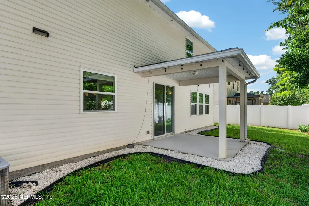2131 Chandlers Walk Lane Jacksonville FL 32246
