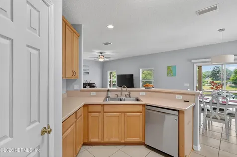 1693 Timber Crossing Lane Jacksonville FL 32225