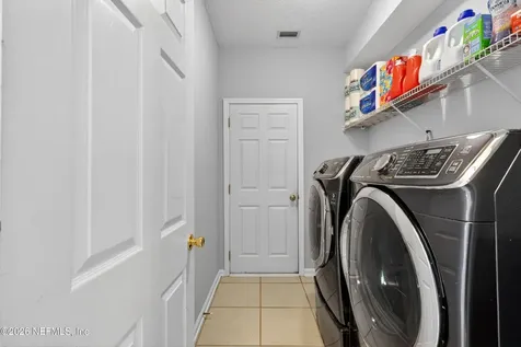 1693 Timber Crossing Lane Jacksonville FL 32225