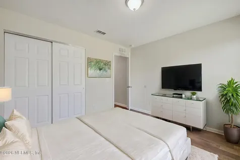 8170 Golden Bamboo Drive Jacksonville FL 32219