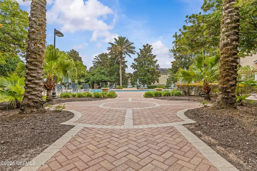 10075 Gate Parkway N Jacksonville FL 32246