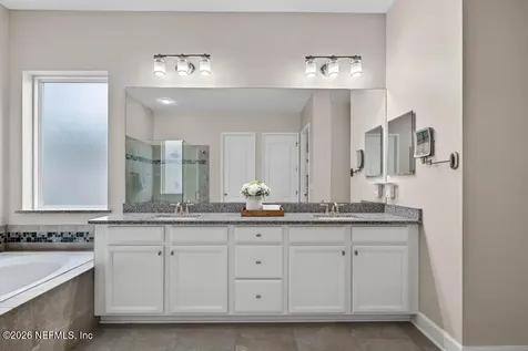 304 Oxford Estates Way St. Johns FL 32259