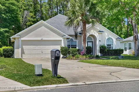 257 Johns Glen Drive St. Johns FL 32259