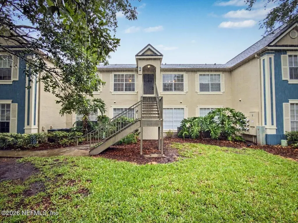 13703 Richmond Park Drive N Jacksonville FL 32224