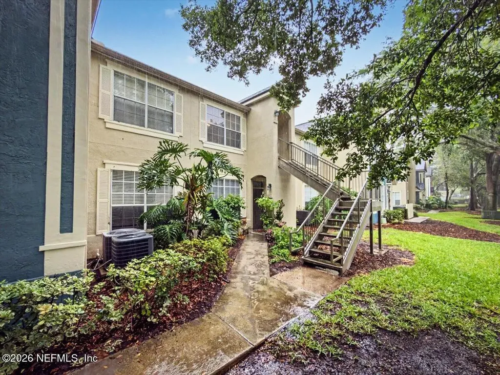 13703 Richmond Park Drive N Jacksonville FL 32224