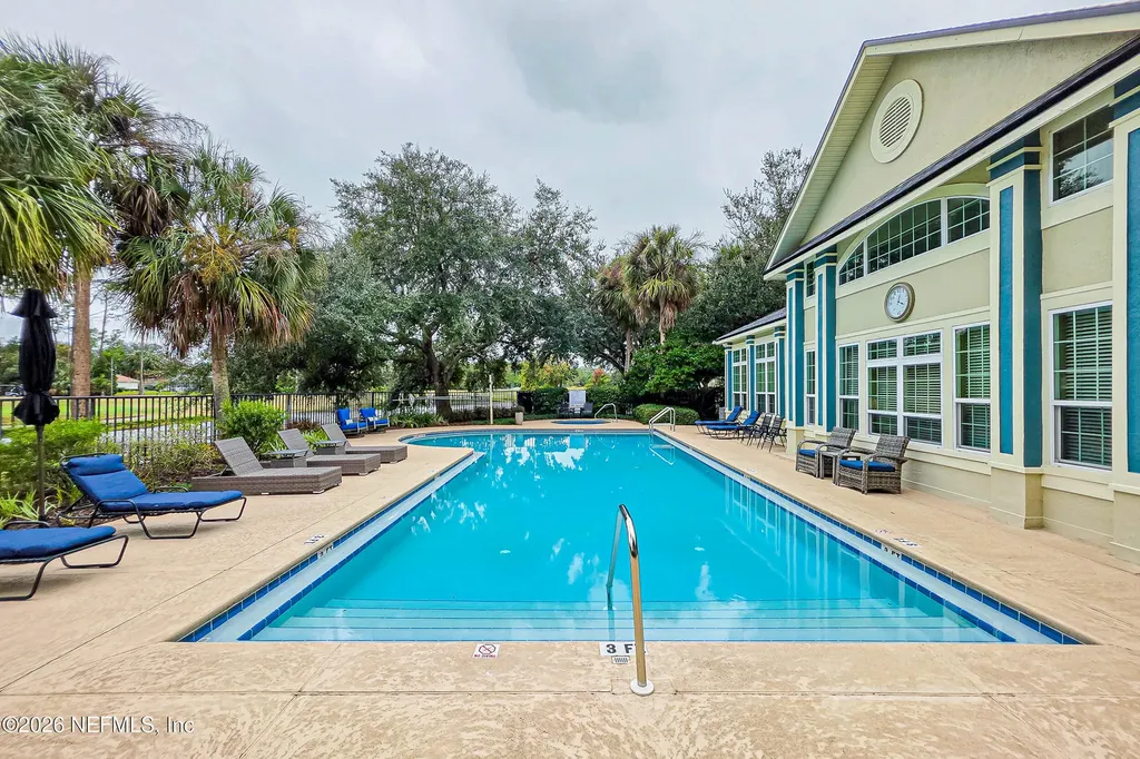 13703 Richmond Park Drive N Jacksonville FL 32224