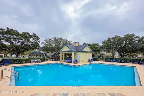 13703 Richmond Park Drive N Jacksonville FL 32224