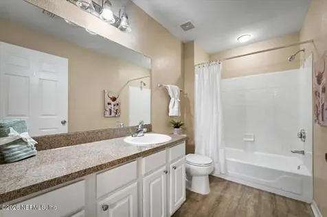 13703 Richmond Park Drive N Jacksonville FL 32224