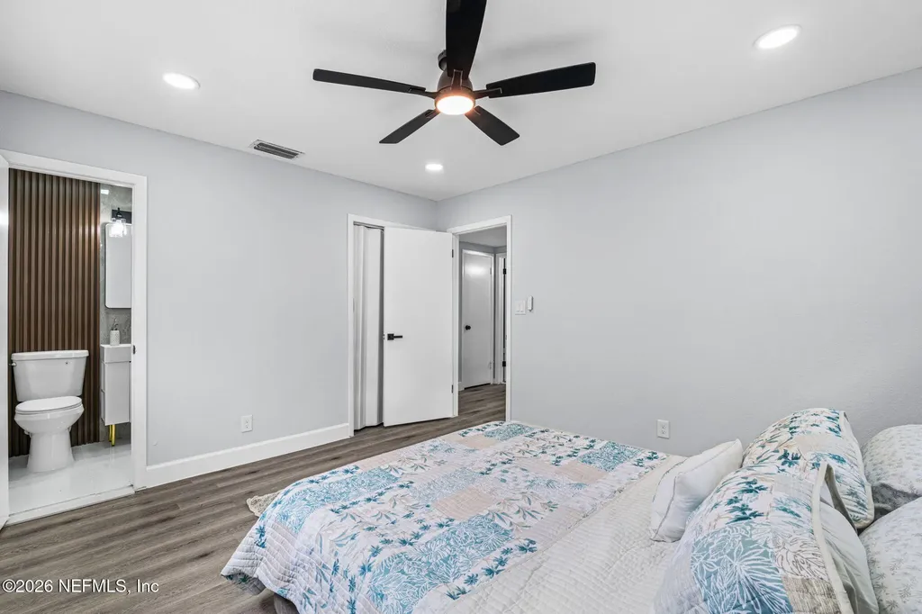 4558 Daughtry Boulevard E Jacksonville FL 32210