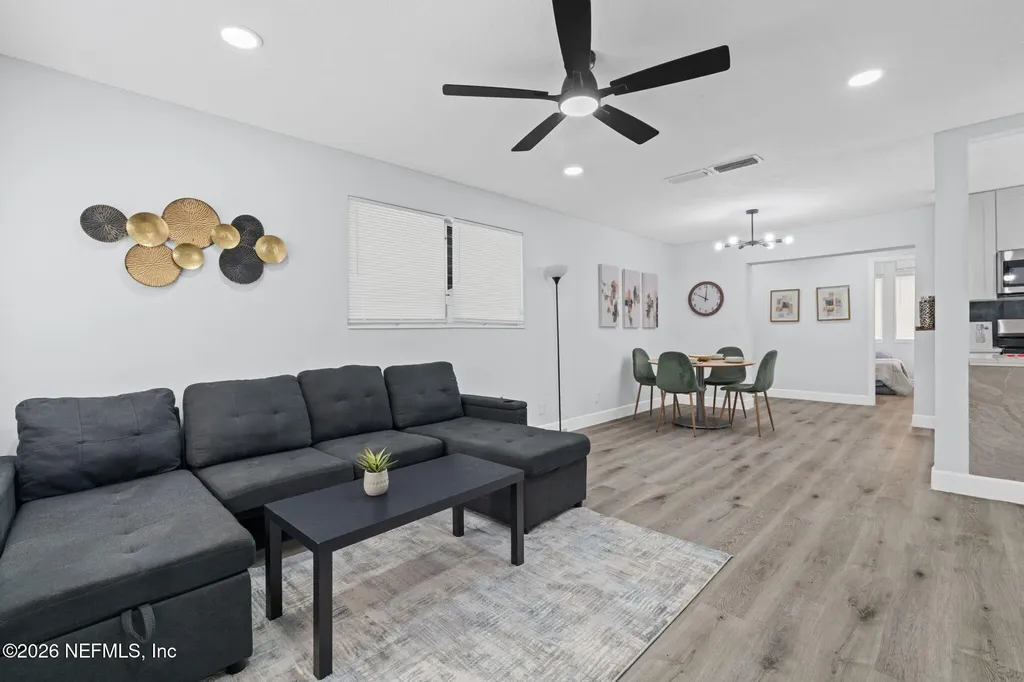 4558 Daughtry Boulevard E Jacksonville FL 32210