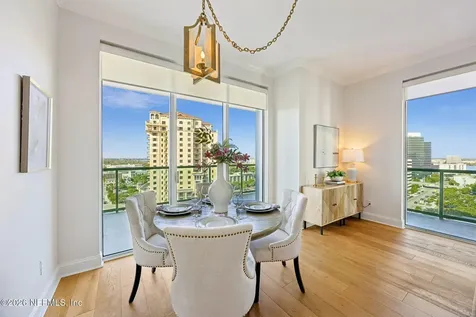 1431 Riverplace Boulevard Jacksonville FL 32207