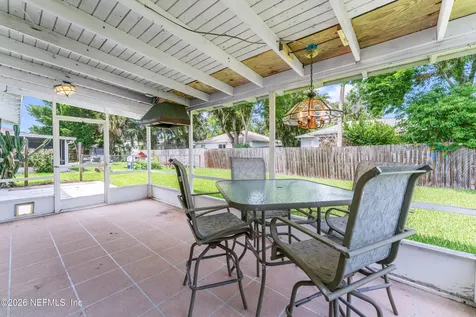 2937 Gaslight Drive South Daytona FL 32119