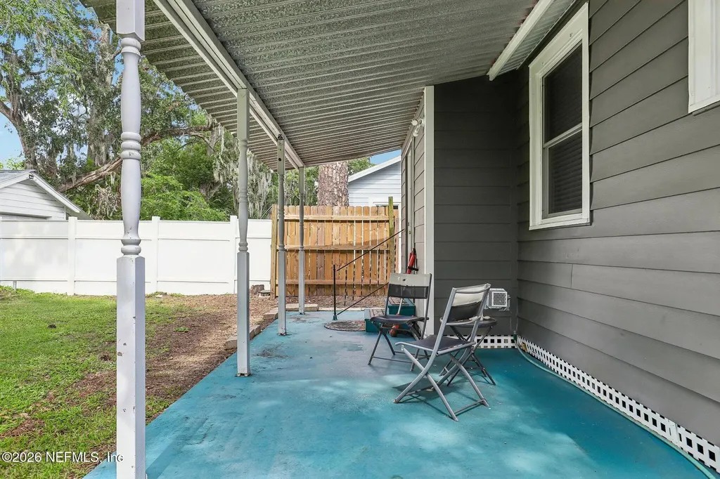 4833 Post Street Jacksonville FL 32205