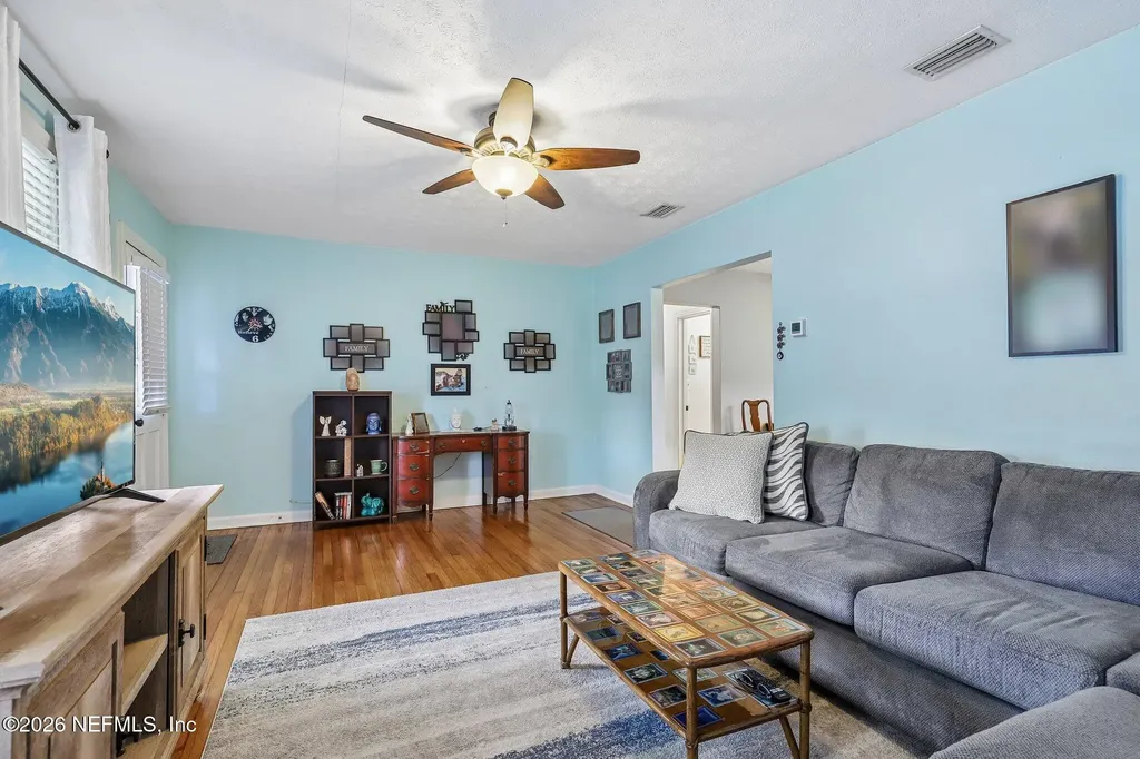4833 Post Street Jacksonville FL 32205