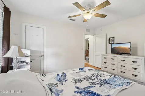 4833 Post Street Jacksonville FL 32205