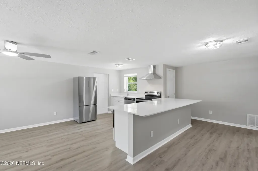 5327 Arrowsmith Road Jacksonville FL 32208